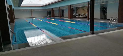 會(huì)所游泳池